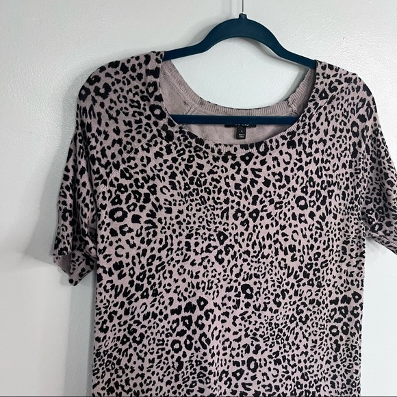 Apt. 9 Cheetah Leopard Animal Print Short Sleeve Knit Blouse Black Large - Picture 5 of 12